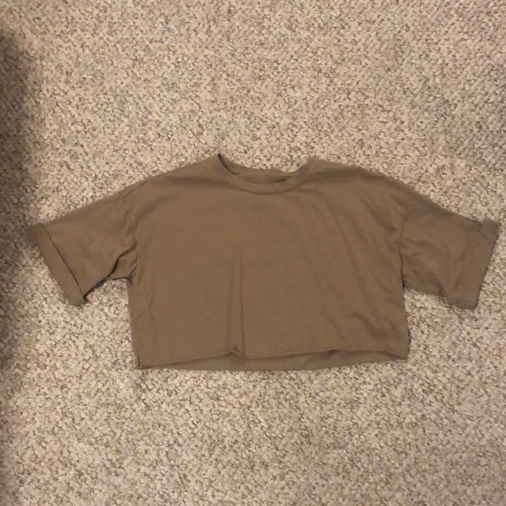 Balance athletica cropped coyote t-shirt